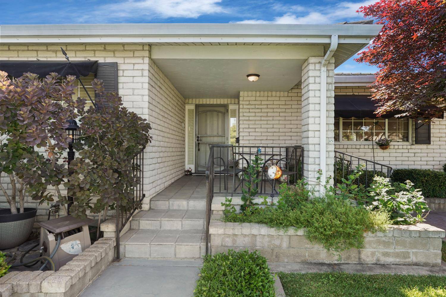 Lodi, CA 95240,1114 Lakewood DR