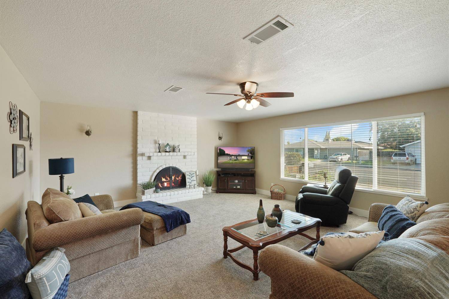 Lodi, CA 95240,309 Vineyard DR