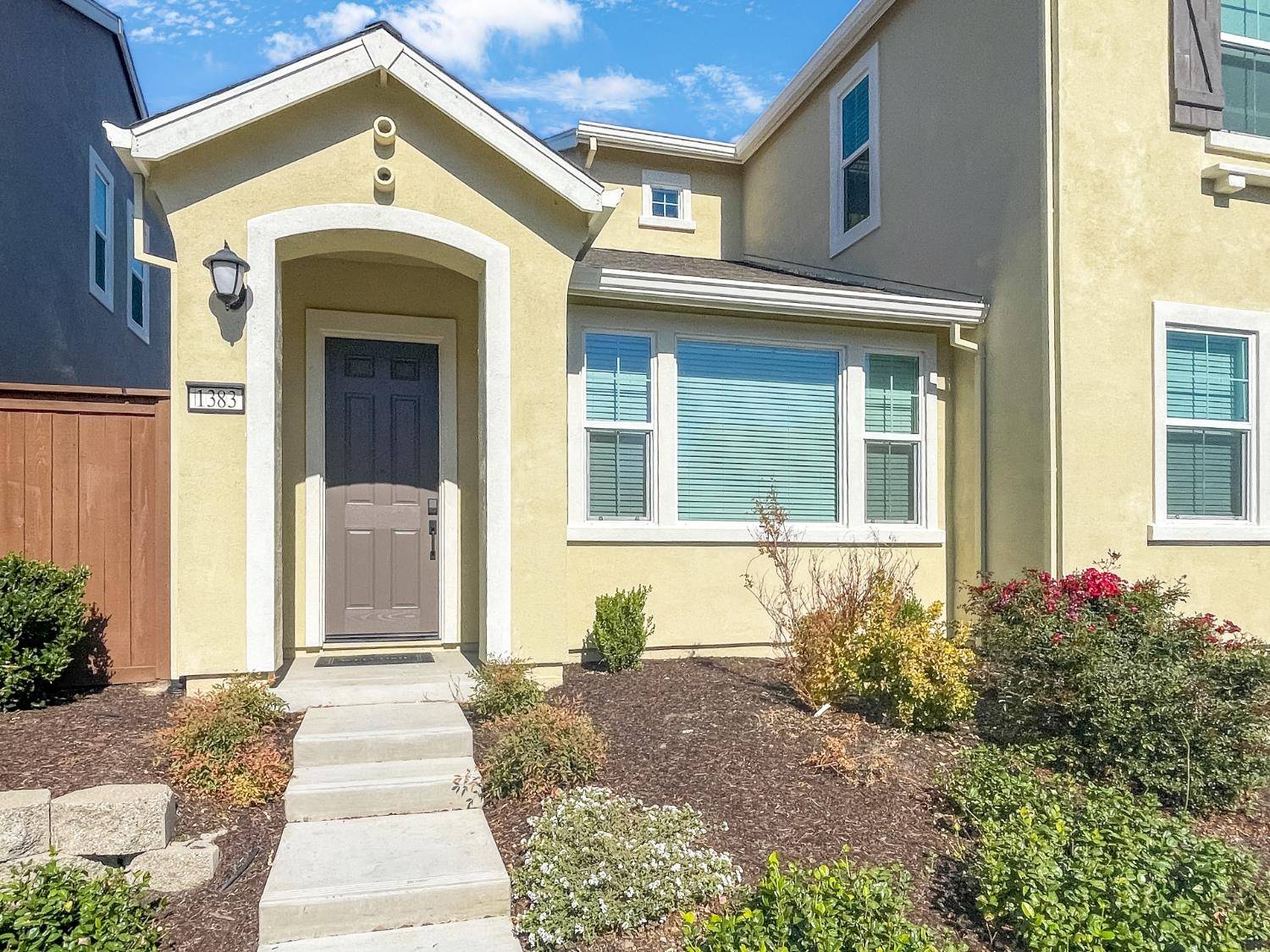 Woodland, CA 95776,1383 Hadley DR