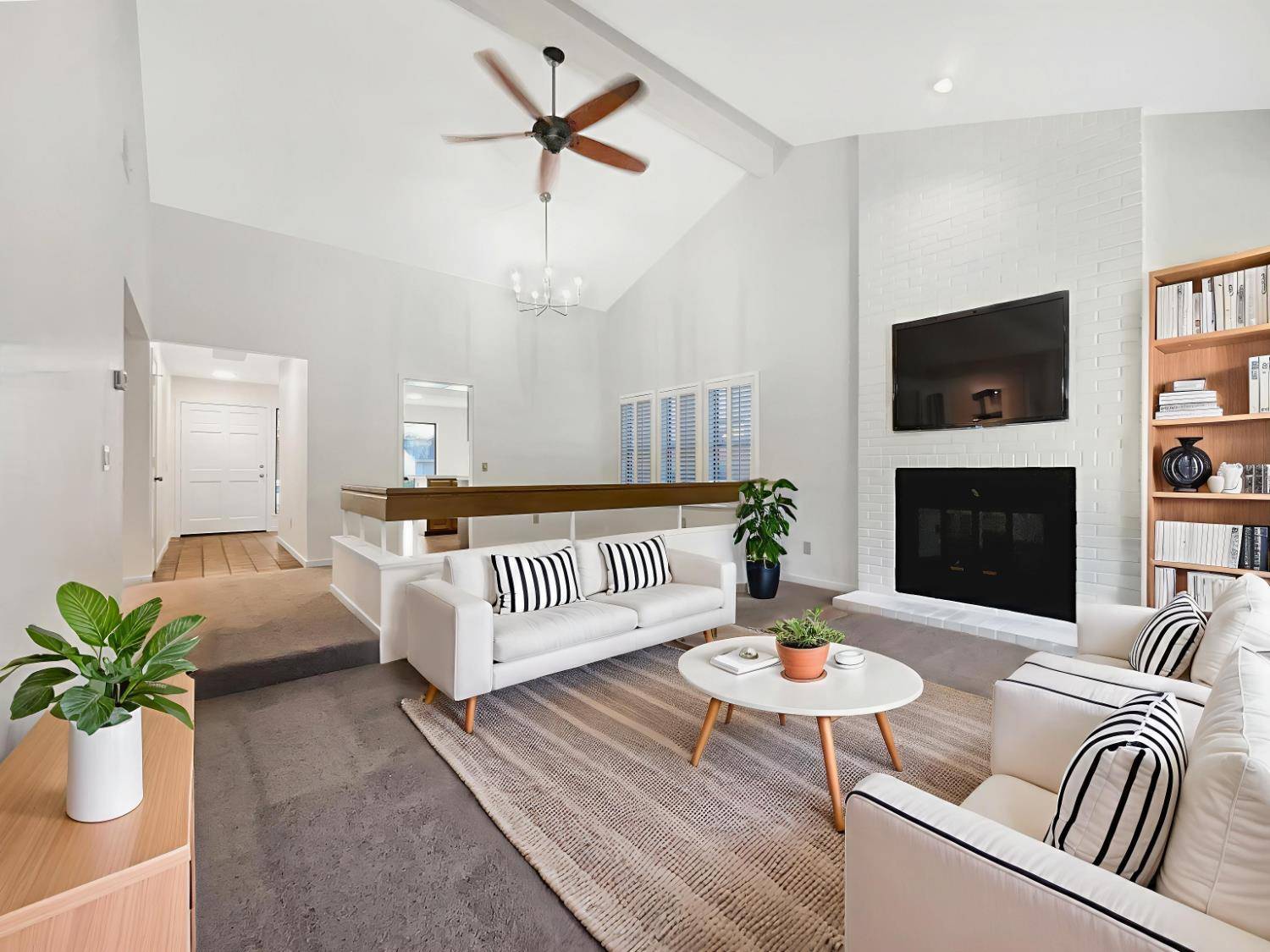 Sacramento, CA 95831,26 Marina Grande CT