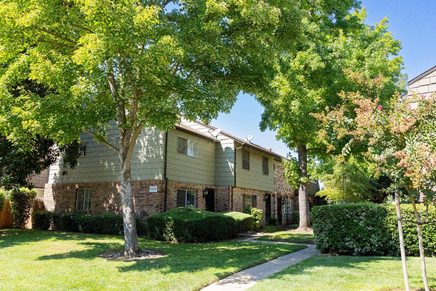 Rancho Cordova, CA 95670,1978 Benita DR #3