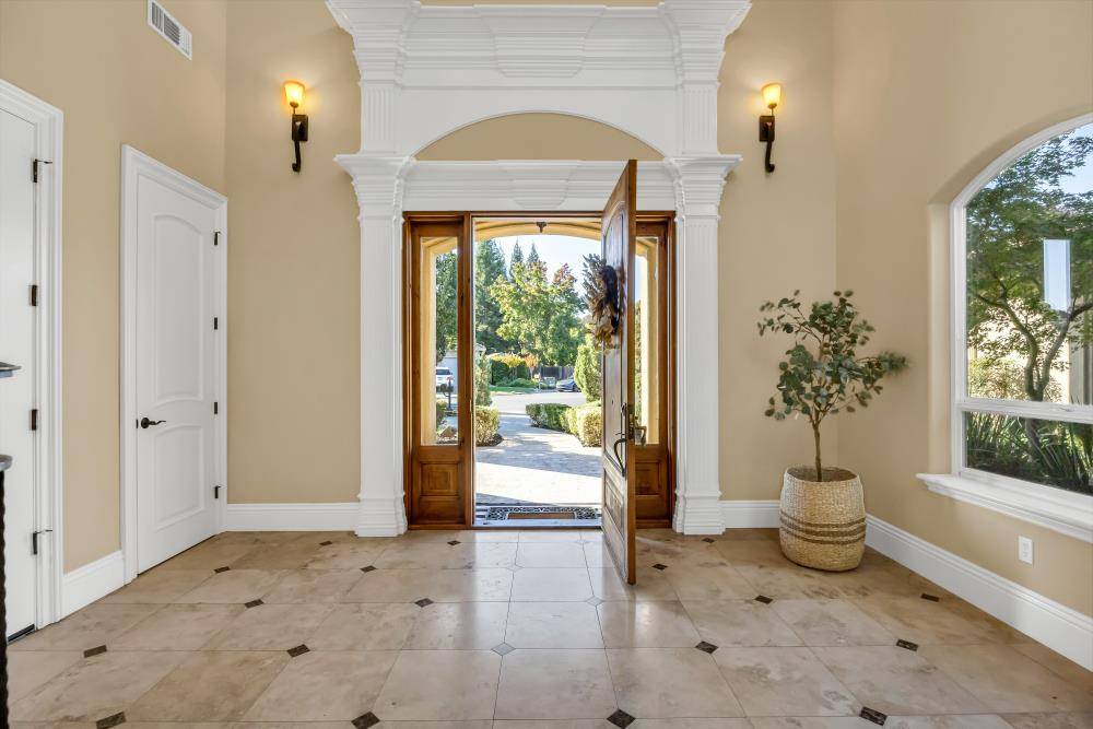 Fair Oaks, CA 95628,9101 Sunset AVE