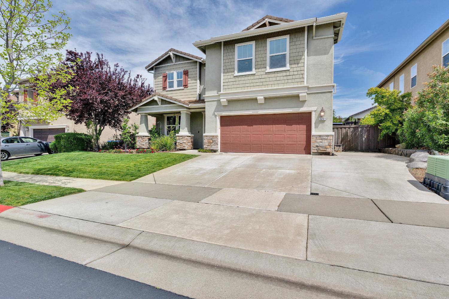 El Dorado Hills, CA 95762,3261 Haskell WAY