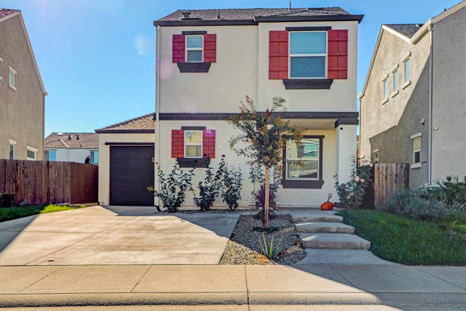 Sacramento, CA 95838,1274 Golden Angel WAY