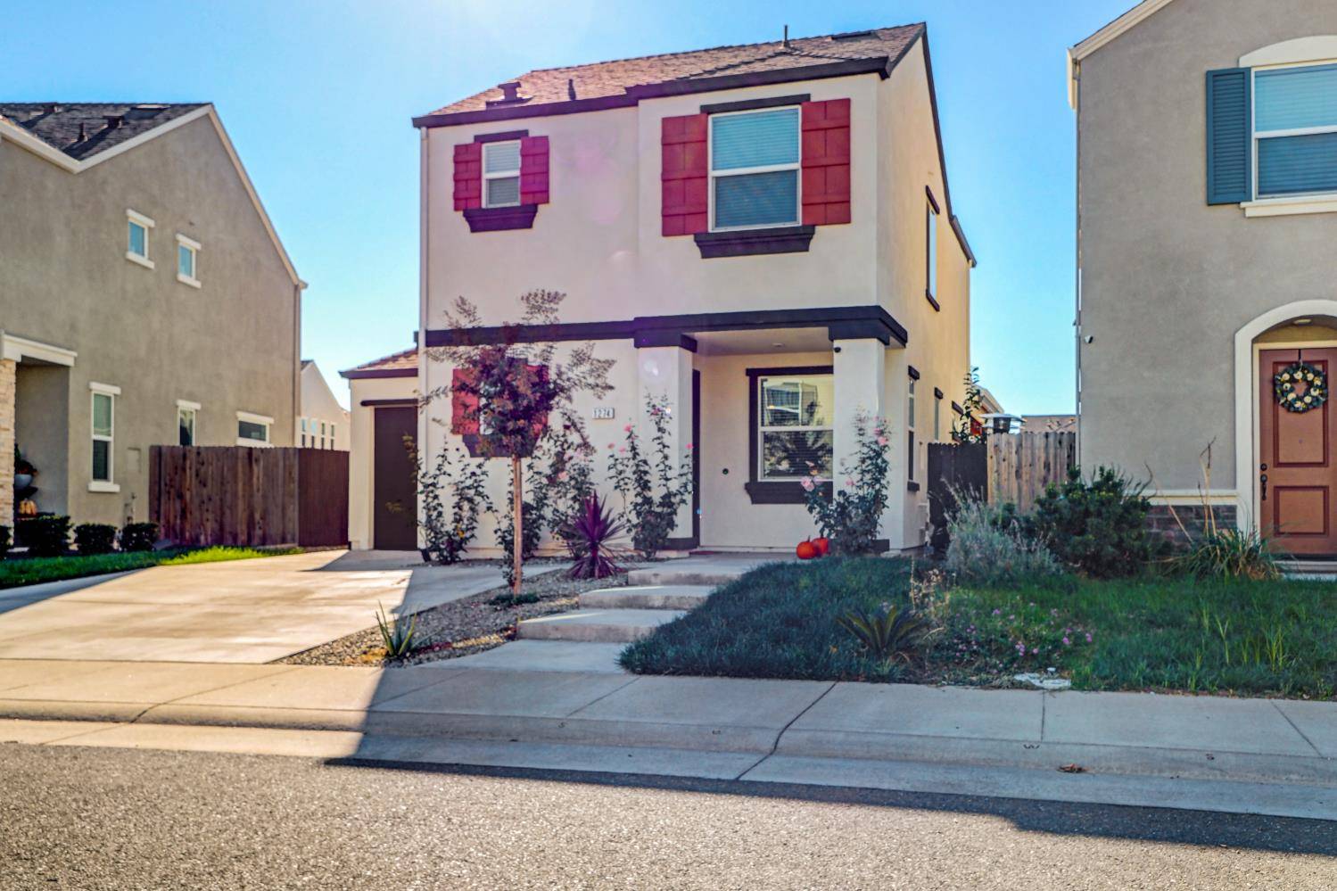 Sacramento, CA 95838,1274 Golden Angel WAY