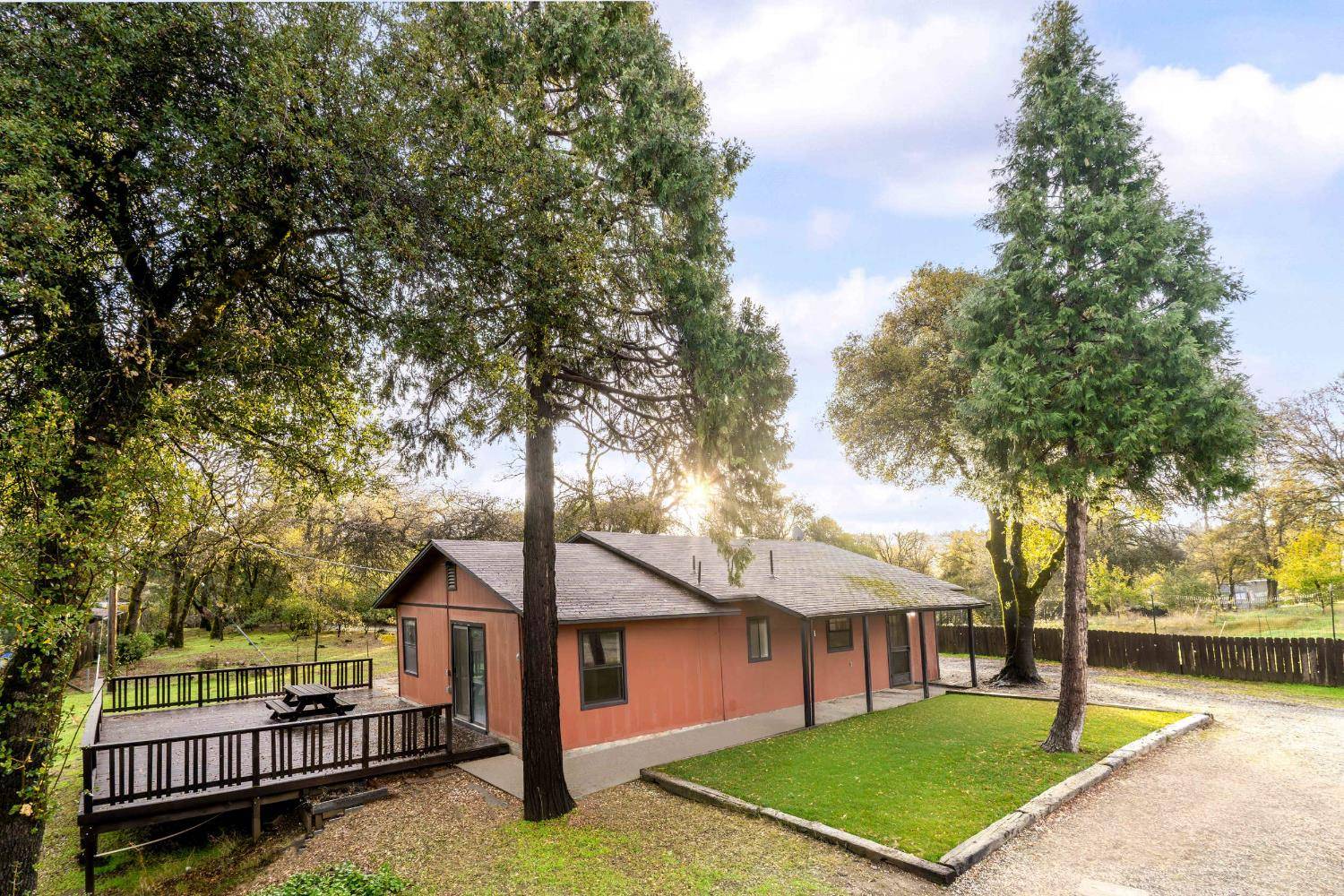 Nevada City, CA 95959,10943 Beckville