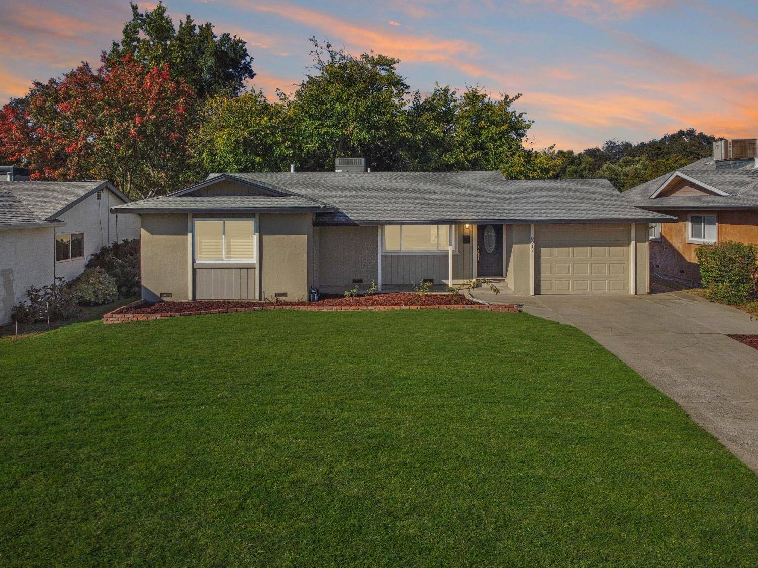Citrus Heights, CA 95610,8017 Glen Tree DR