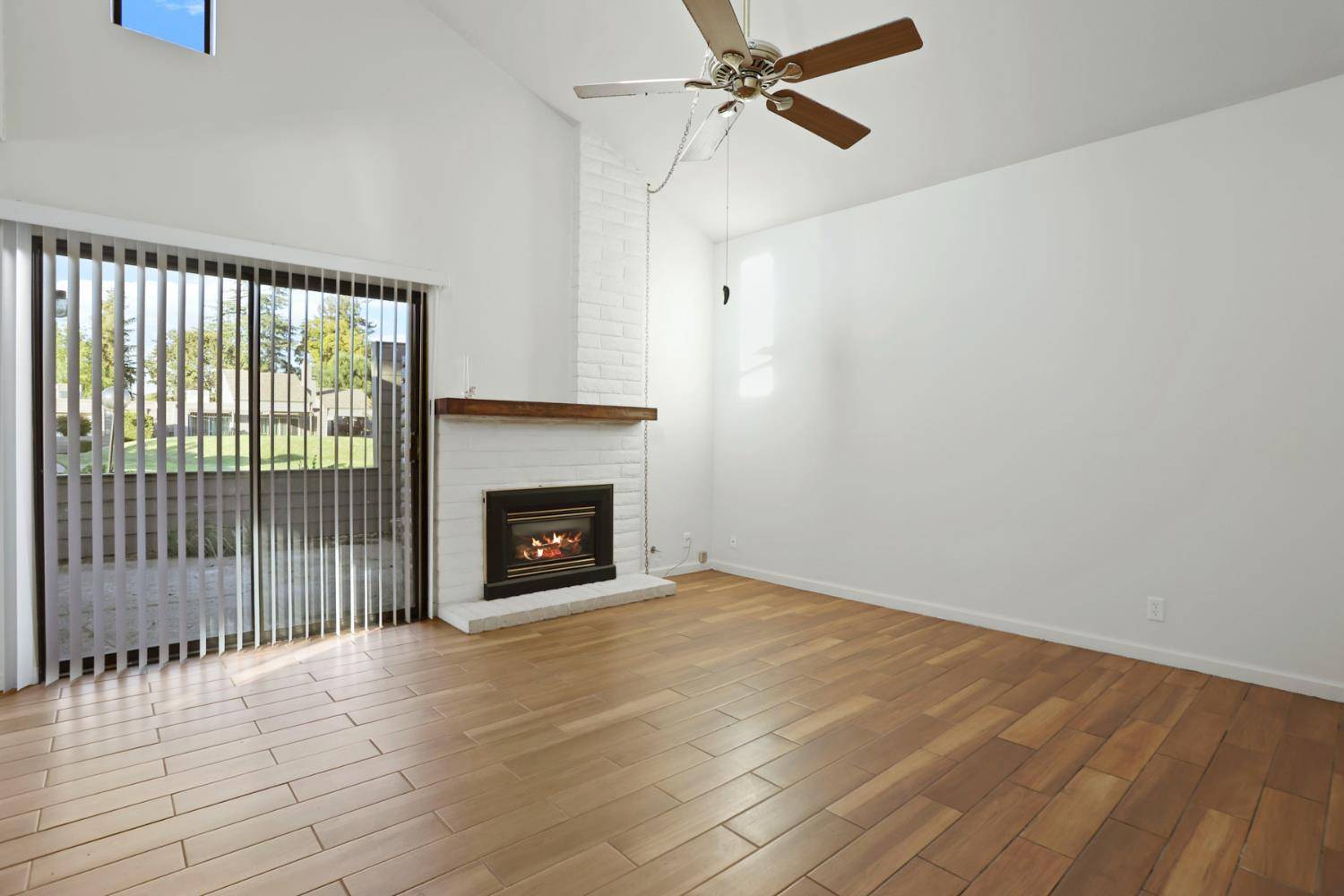 Stockton, CA 95219,6816 Cumberland PL