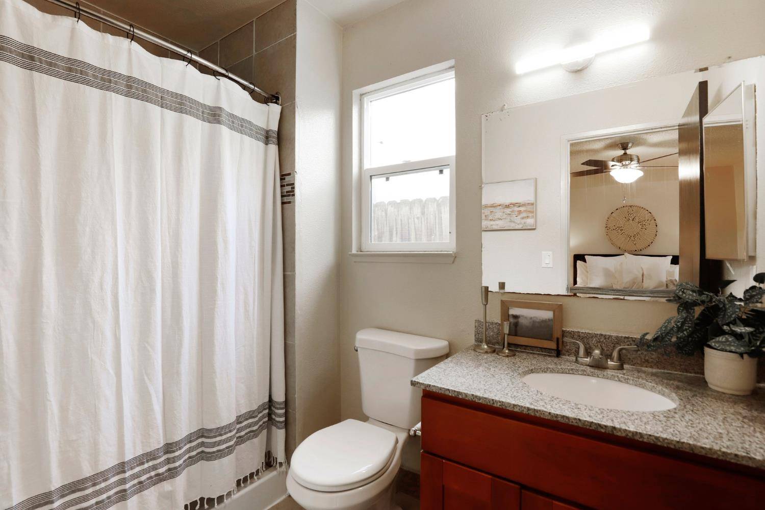 Sacramento, CA 95827,3708 Pullman DR