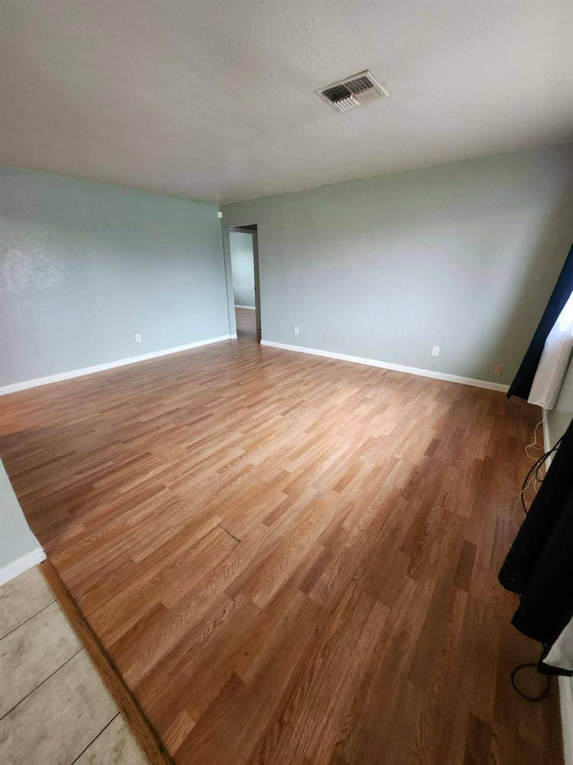 Olivehurst, CA 95961,940 Elinor AVE