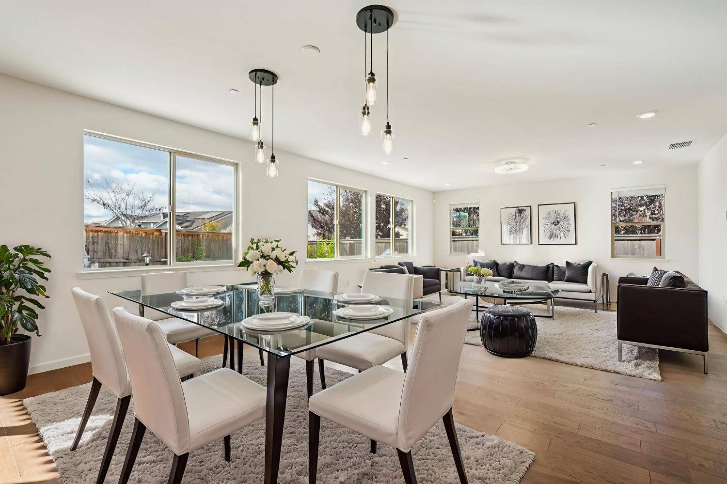 Sacramento, CA 95829,9224 Vervain WAY