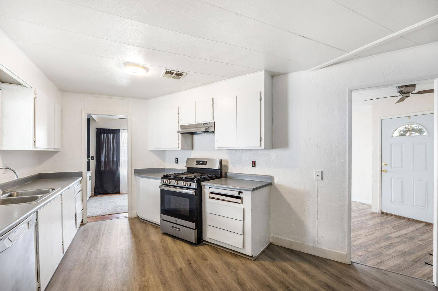 Sacramento, CA 95842,7337 Topanga Ln #28