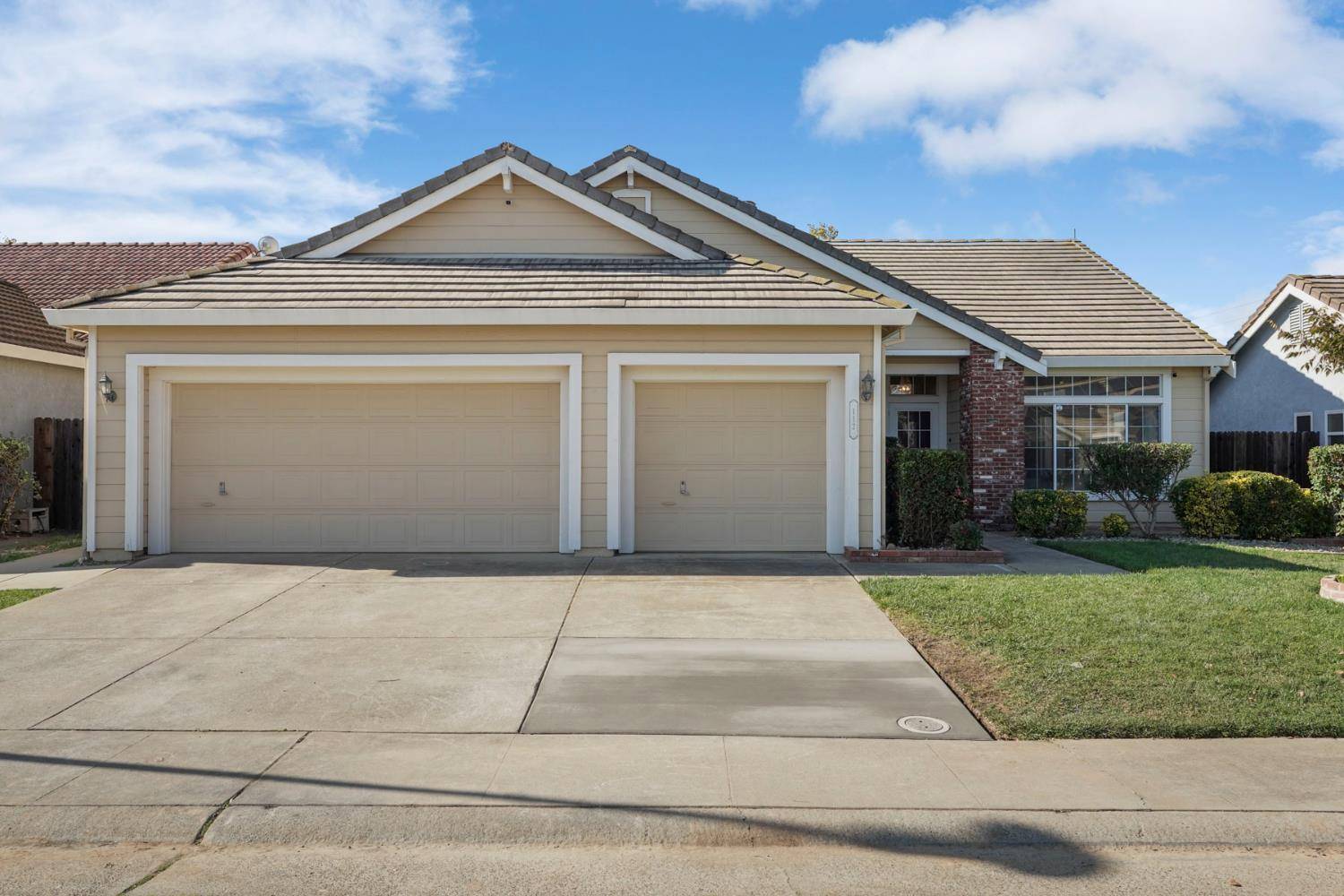 Galt, CA 95632,112 Silver Cypress CT