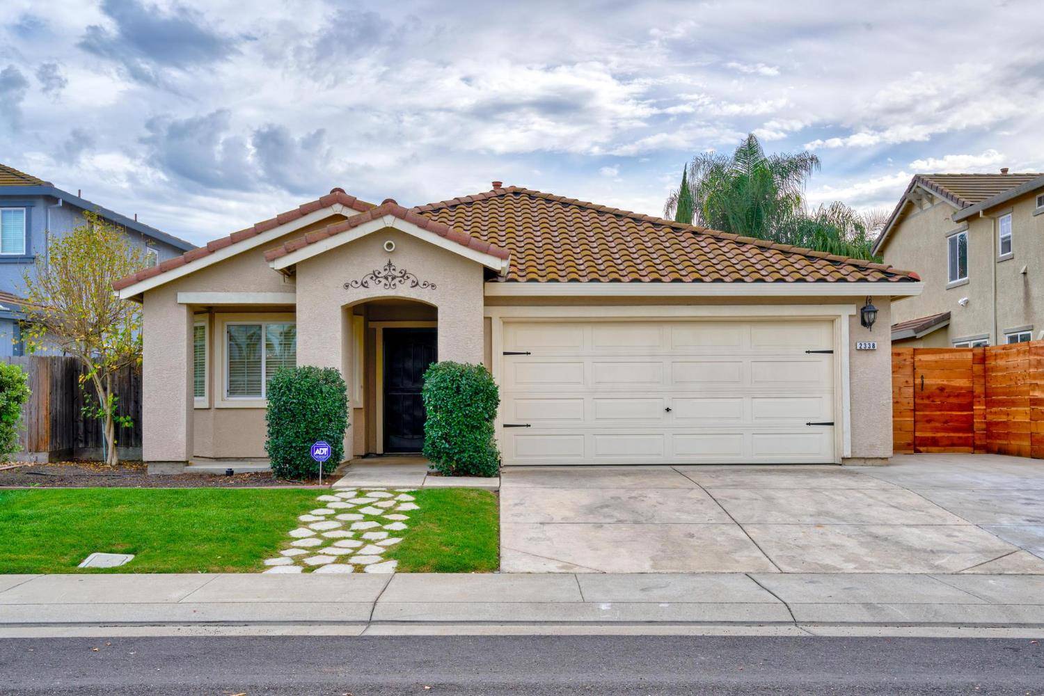 Stockton, CA 95212,2338 Jamaica WAY