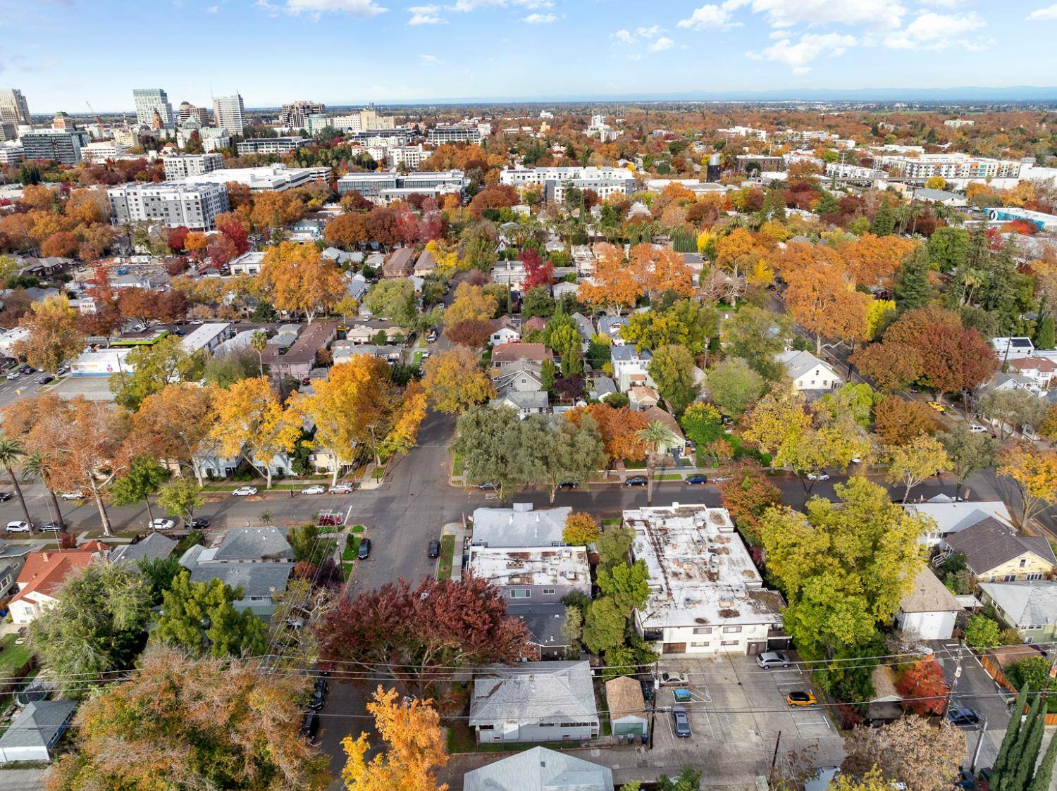 Sacramento, CA 95818,2215 17th ST