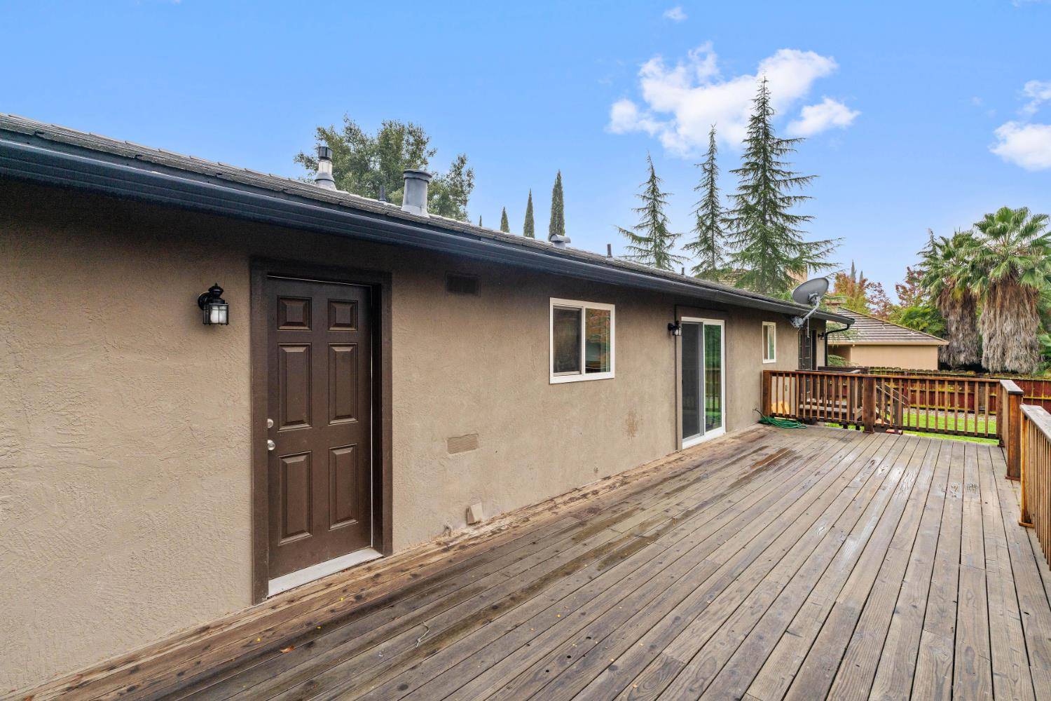 Valley Springs, CA 95252,686 La Contenta DR