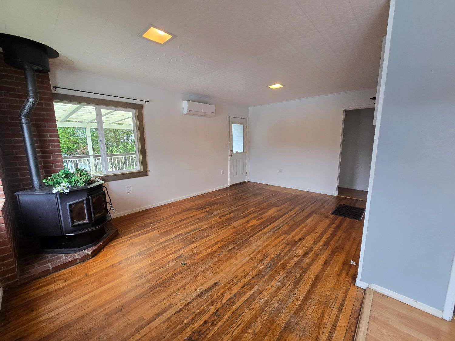 Angels Camp, CA 95222,1204 S Summit RD