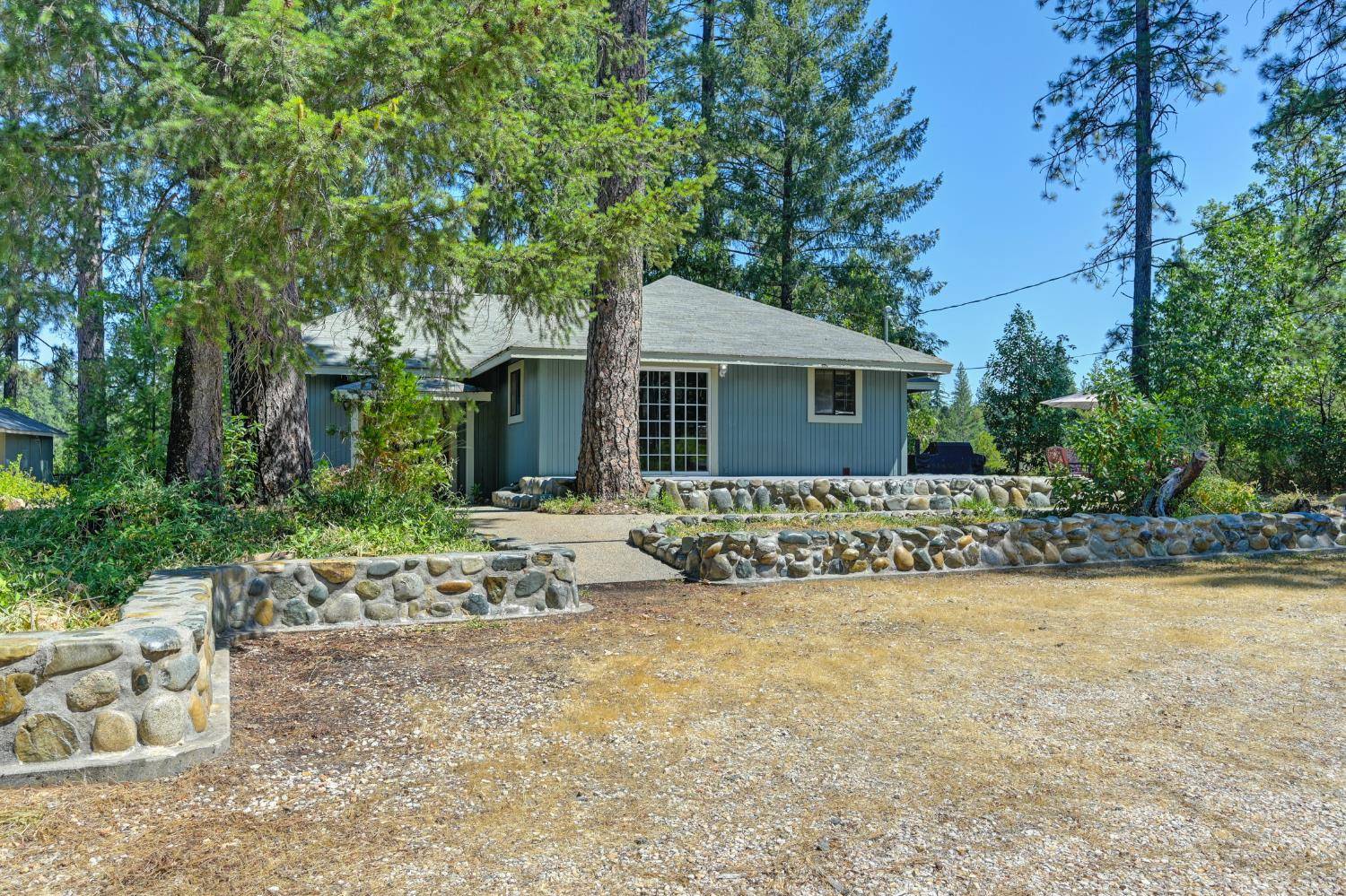 Nevada City, CA 95959,15310 Tyler Foote RD