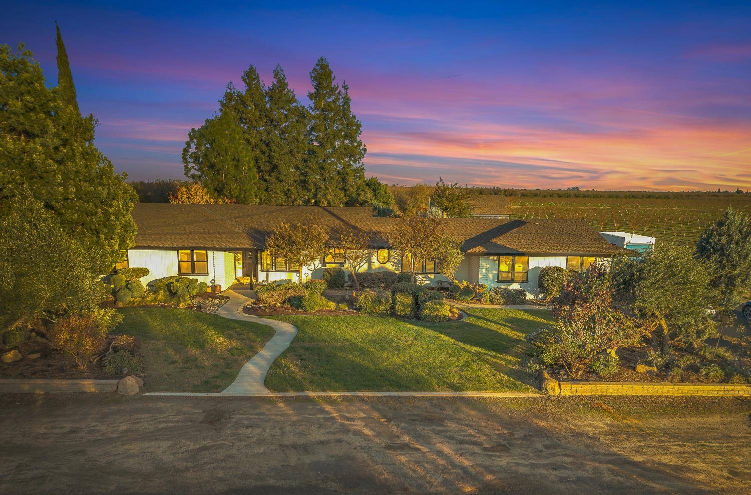 Turlock, CA 95382,5812 N Walnut RD