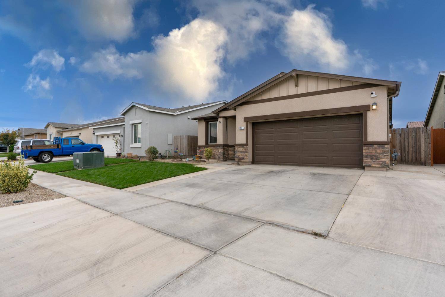 Los Banos, CA 93635,1805 Spadafore ST