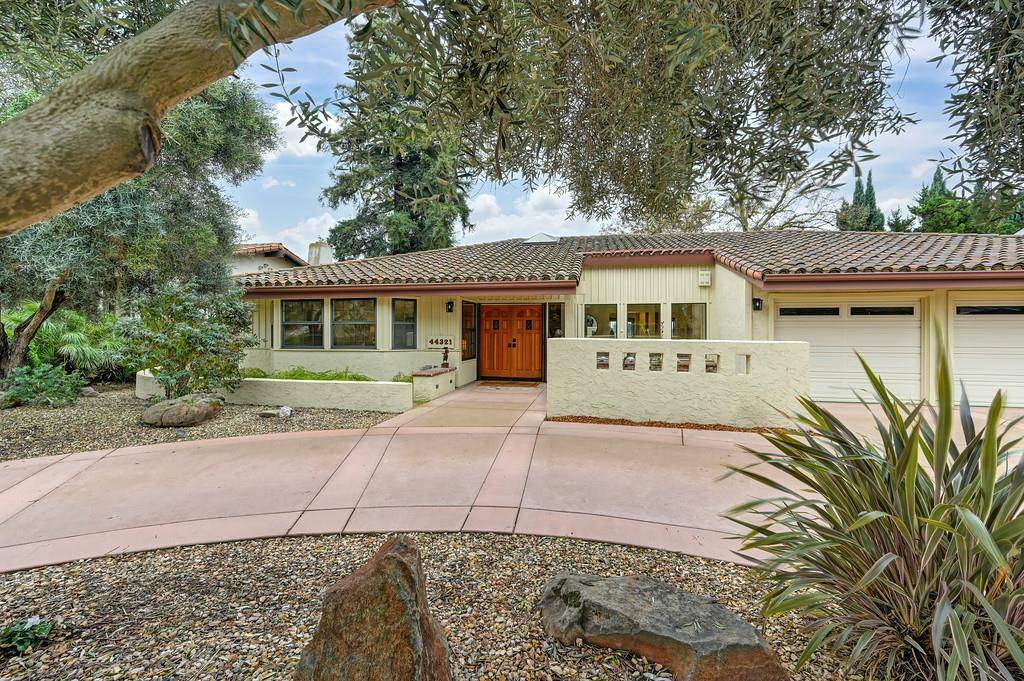 El Macero, CA 95618,44321 S El Macero DR