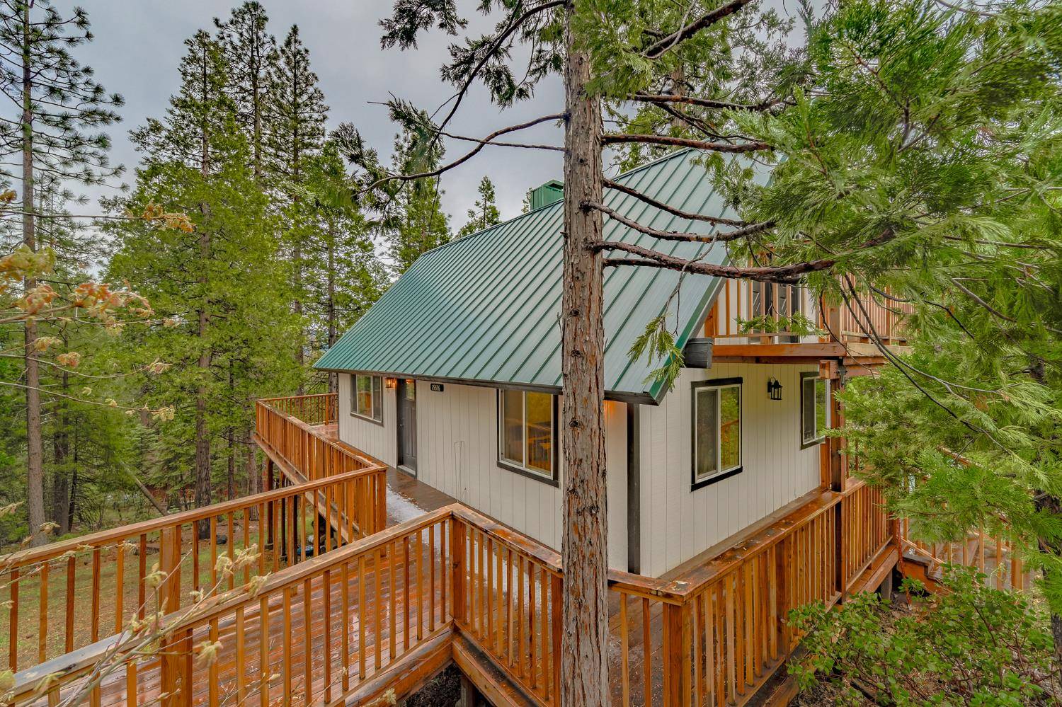 Long Barn, CA 95335,29696 Lassen DR