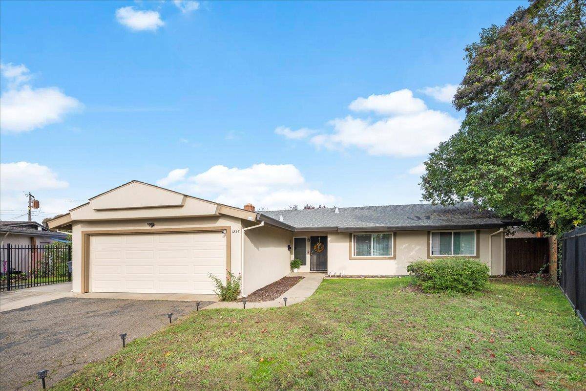Sacramento, CA 95822,1847 68th AVE