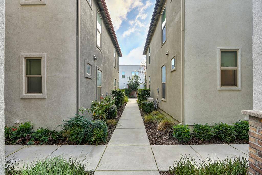 Sacramento, CA 95818,216 Box LN