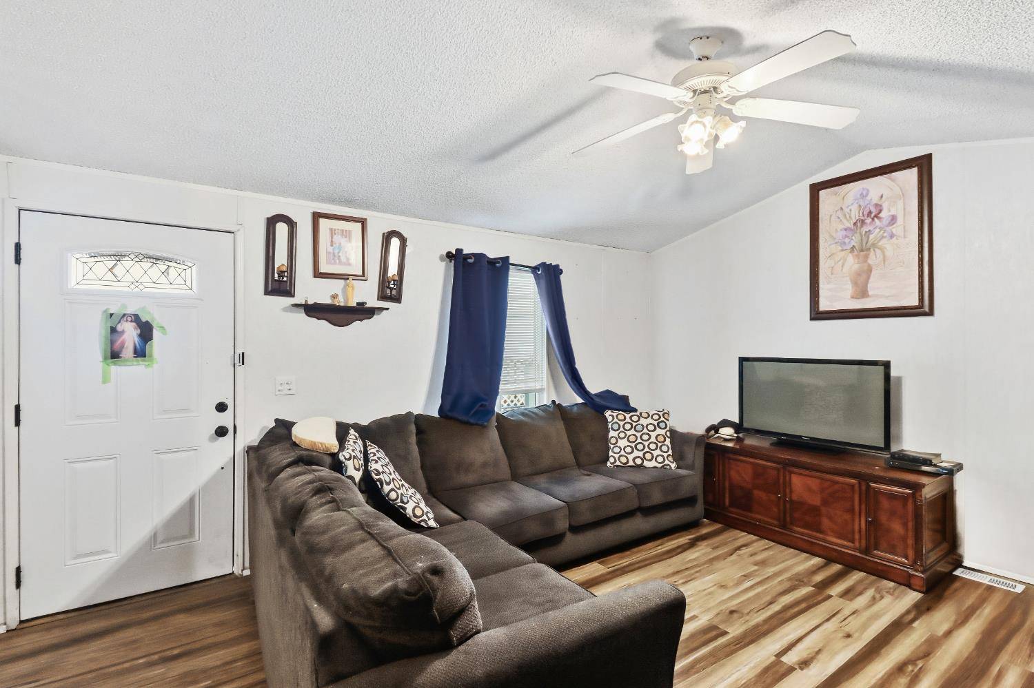 Woodland, CA 95776,709 East ST #38