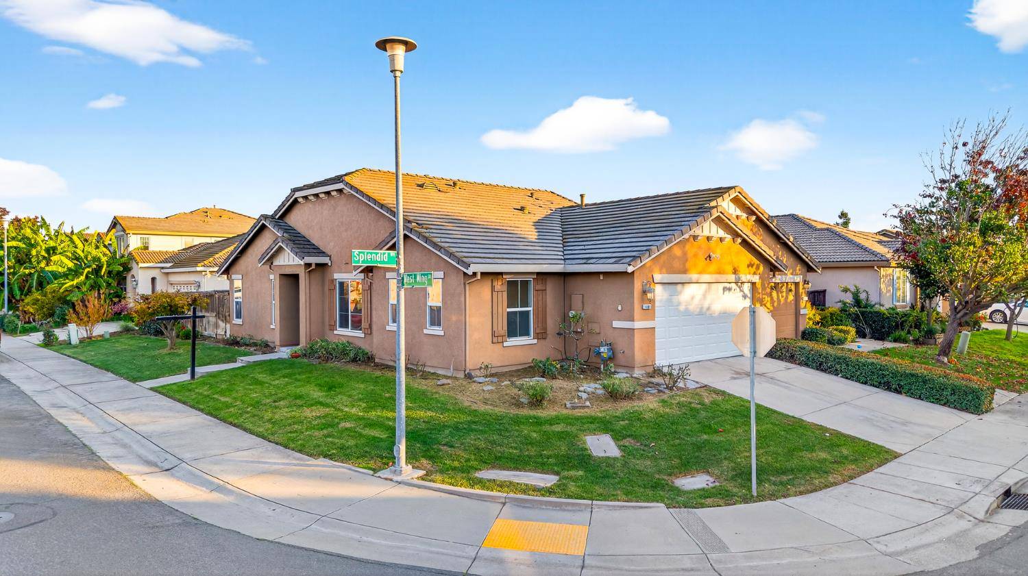 Elk Grove, CA 95758,7481 Splendid WAY