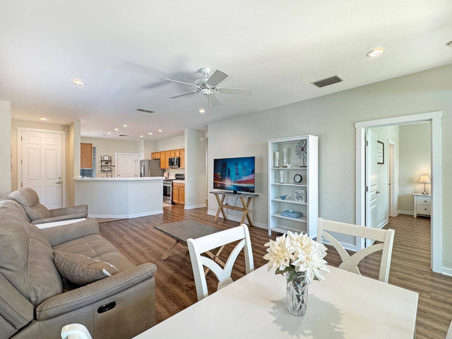 Lincoln, CA 95648,153 Whitehall LN