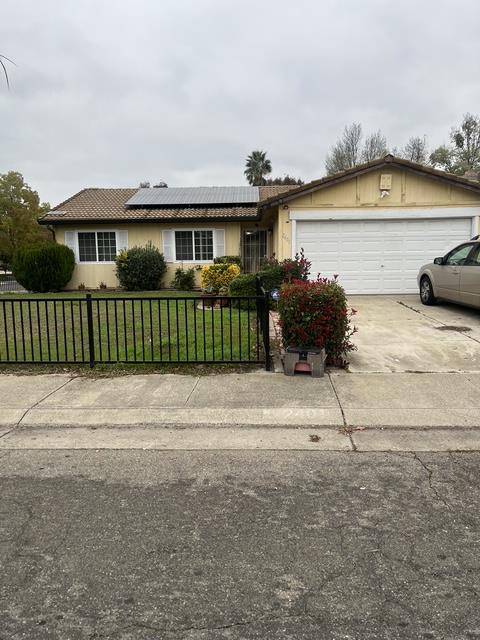 Stockton, CA 95210,2401 Claridge LN