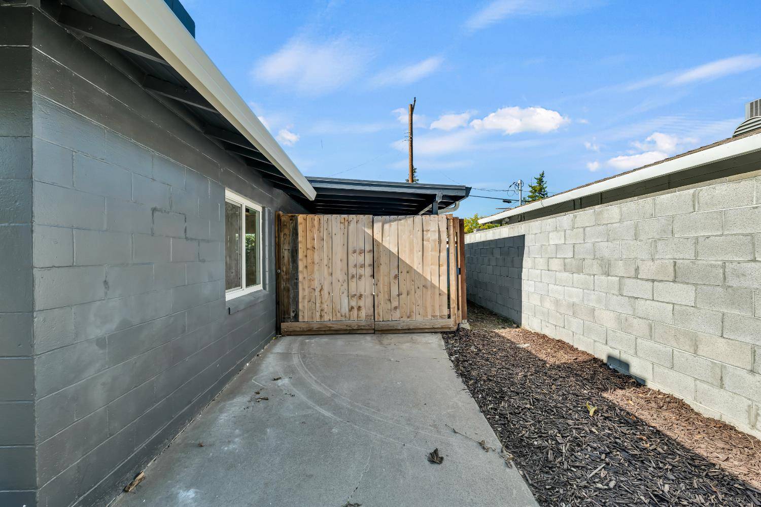 Sacramento, CA 95820,4928 ORTEGA