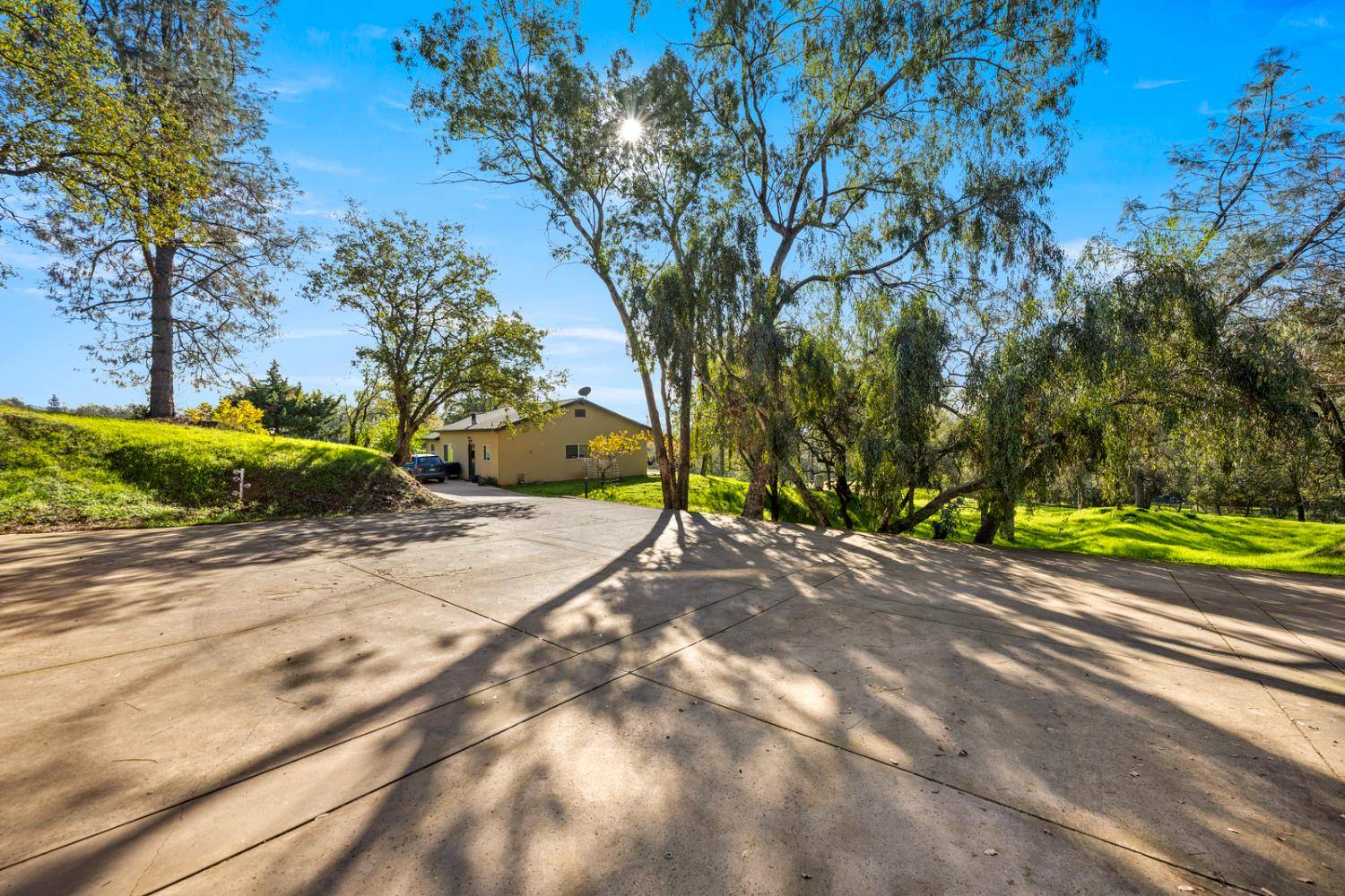 Auburn, CA 95603,10315 Comstock LN