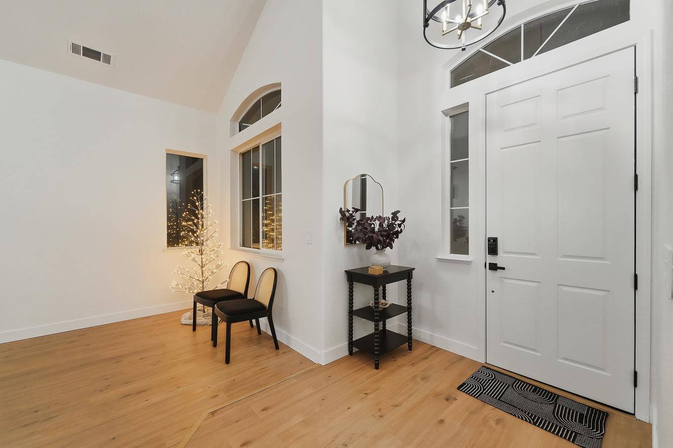 Manteca, CA 95336,2079 Hyde Park PL