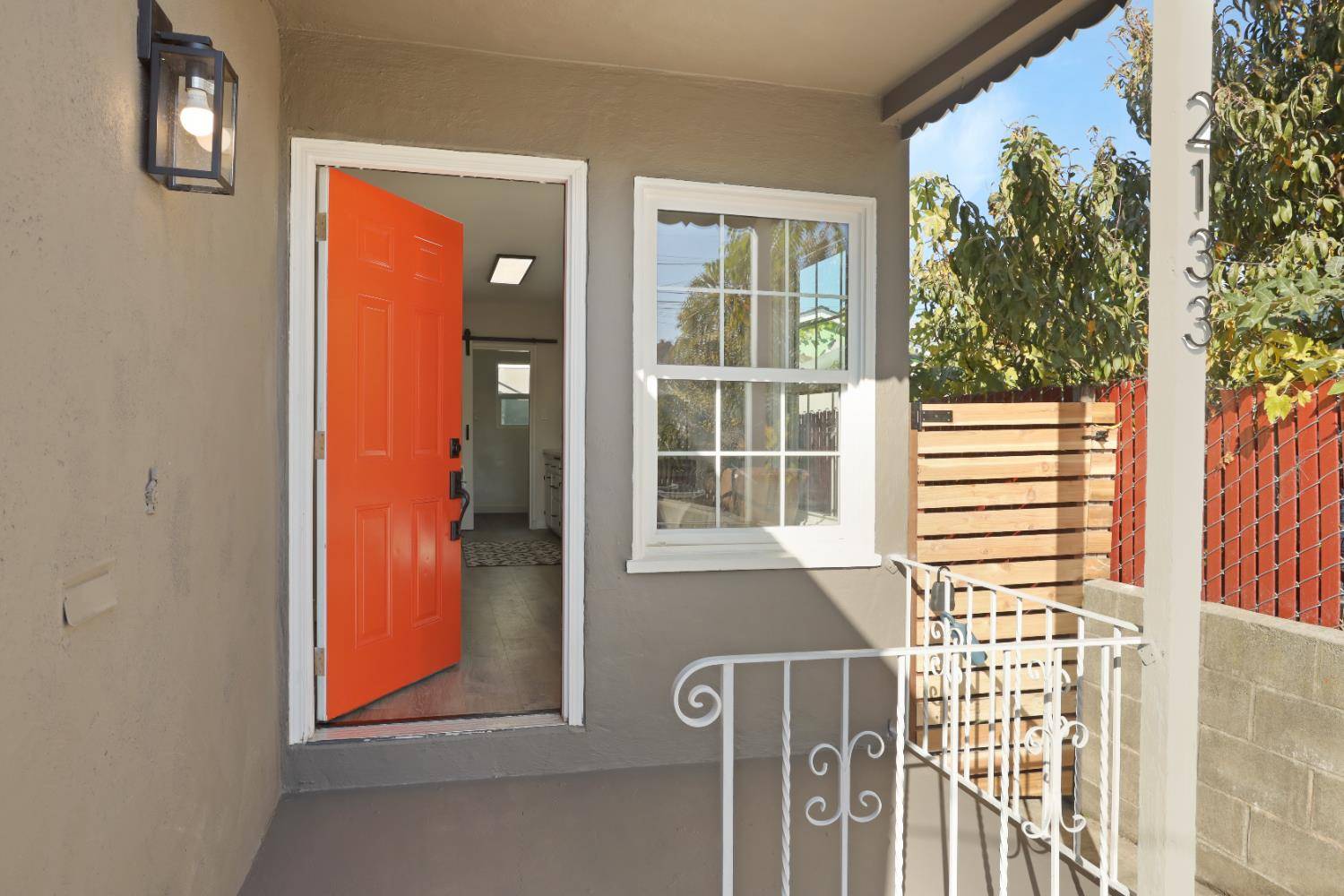 Oakland, CA 94603,2133 101st AVE