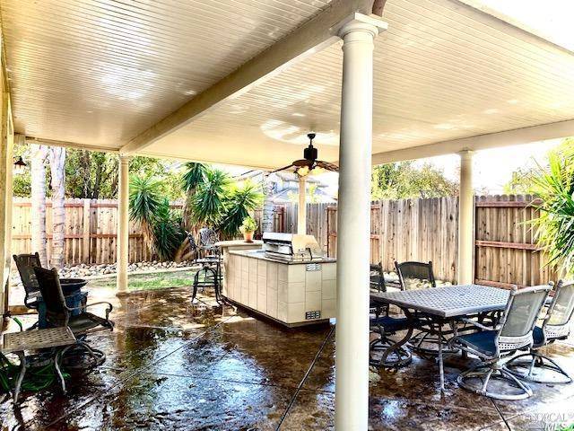 Dixon, CA 95620,365 Rennert WAY