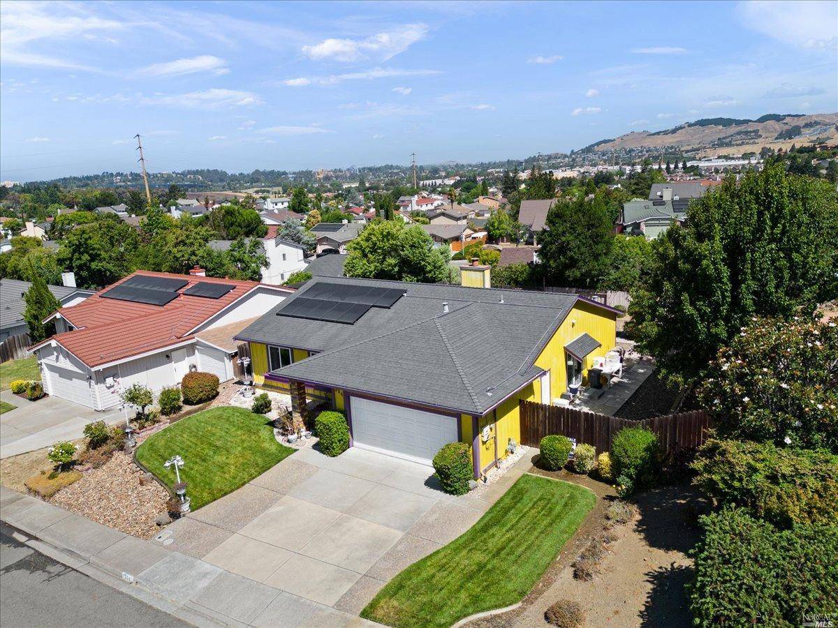 Vallejo, CA 94591,354 Dapple DR