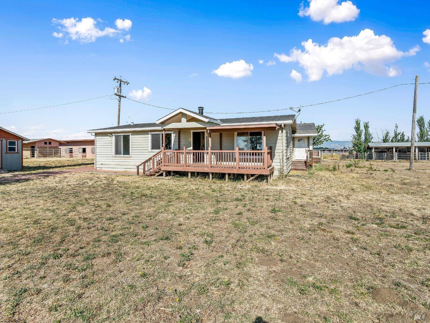 Dixon, CA 95620,6039 Kozy LN