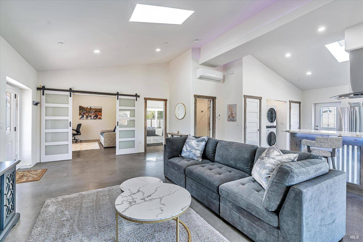Kenwood, CA 95452,390 Treehaven LN