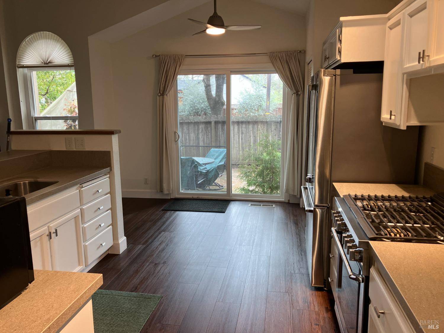 Santa Rosa, CA 95403,195 Wikiup Meadows DR