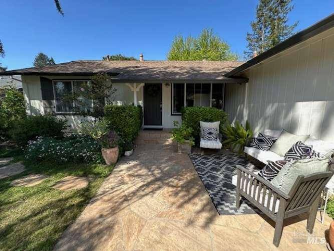 Sebastopol, CA 95472,344 Brookhaven CT