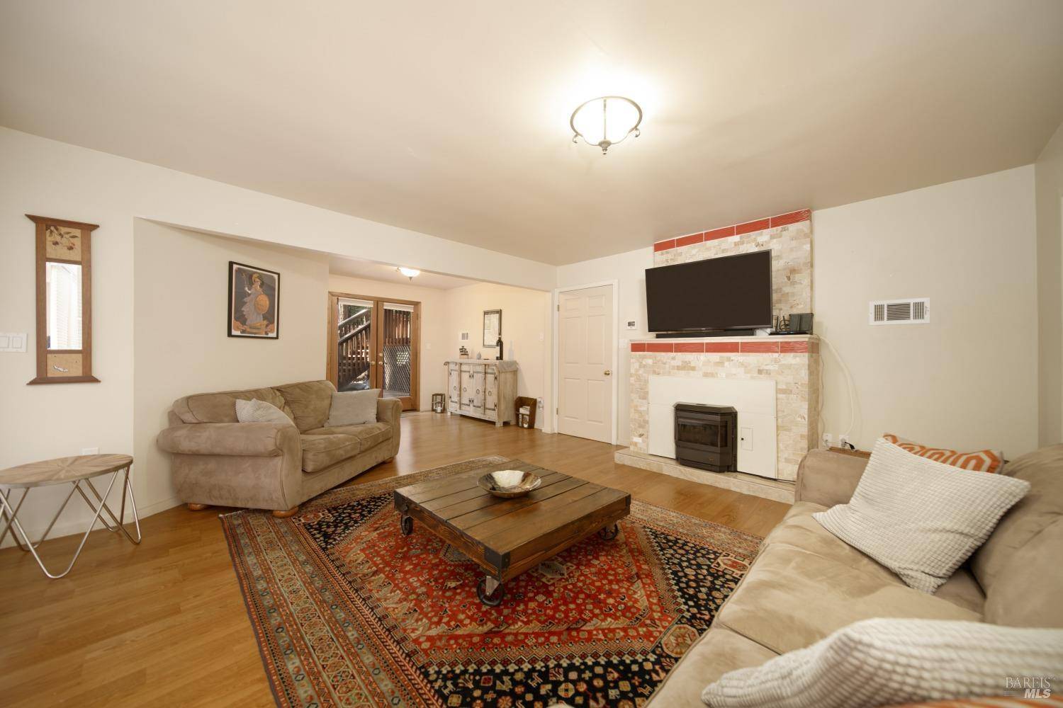 Guerneville, CA 95446,15213 Wee WAY