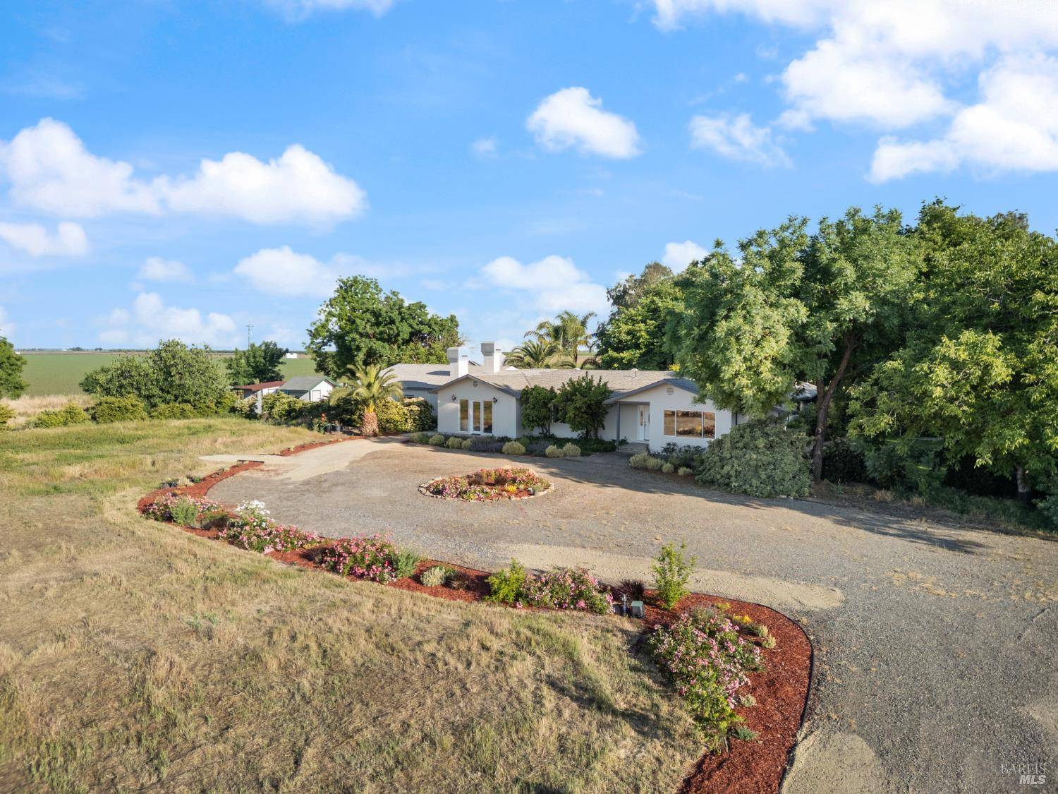 Dixon, CA 95620,8601 Hyde RD