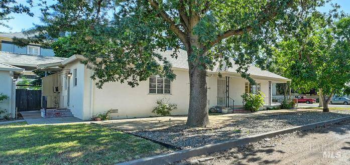 Dixon, CA 95620,155 S Third ST