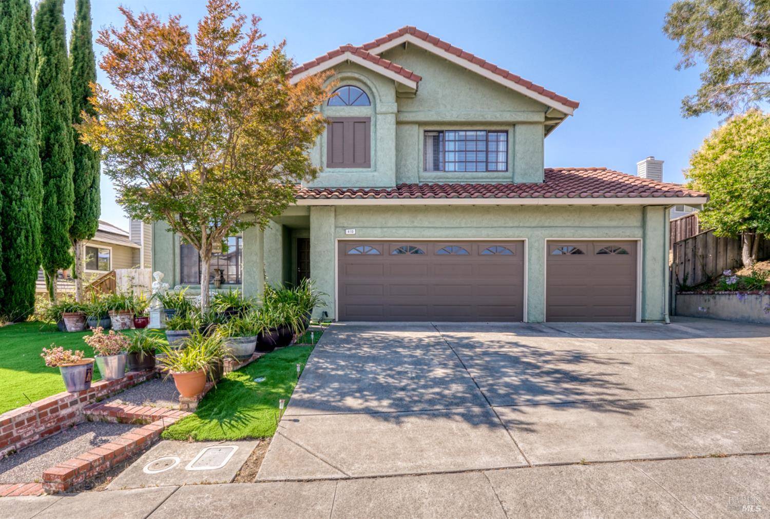 Vallejo, CA 94591,410 Newcastle CT