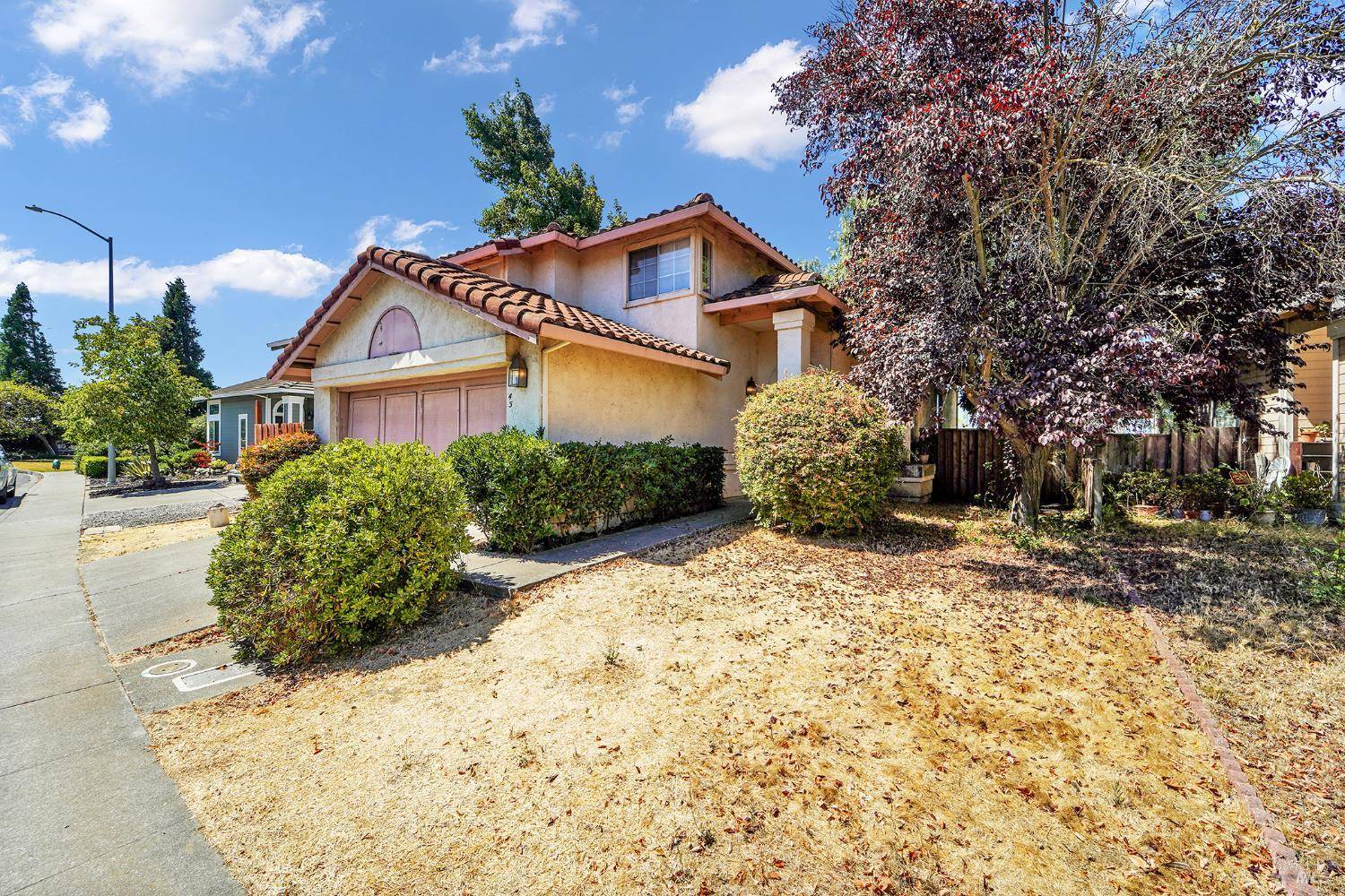 Vallejo, CA 94591,453 Knight CIR