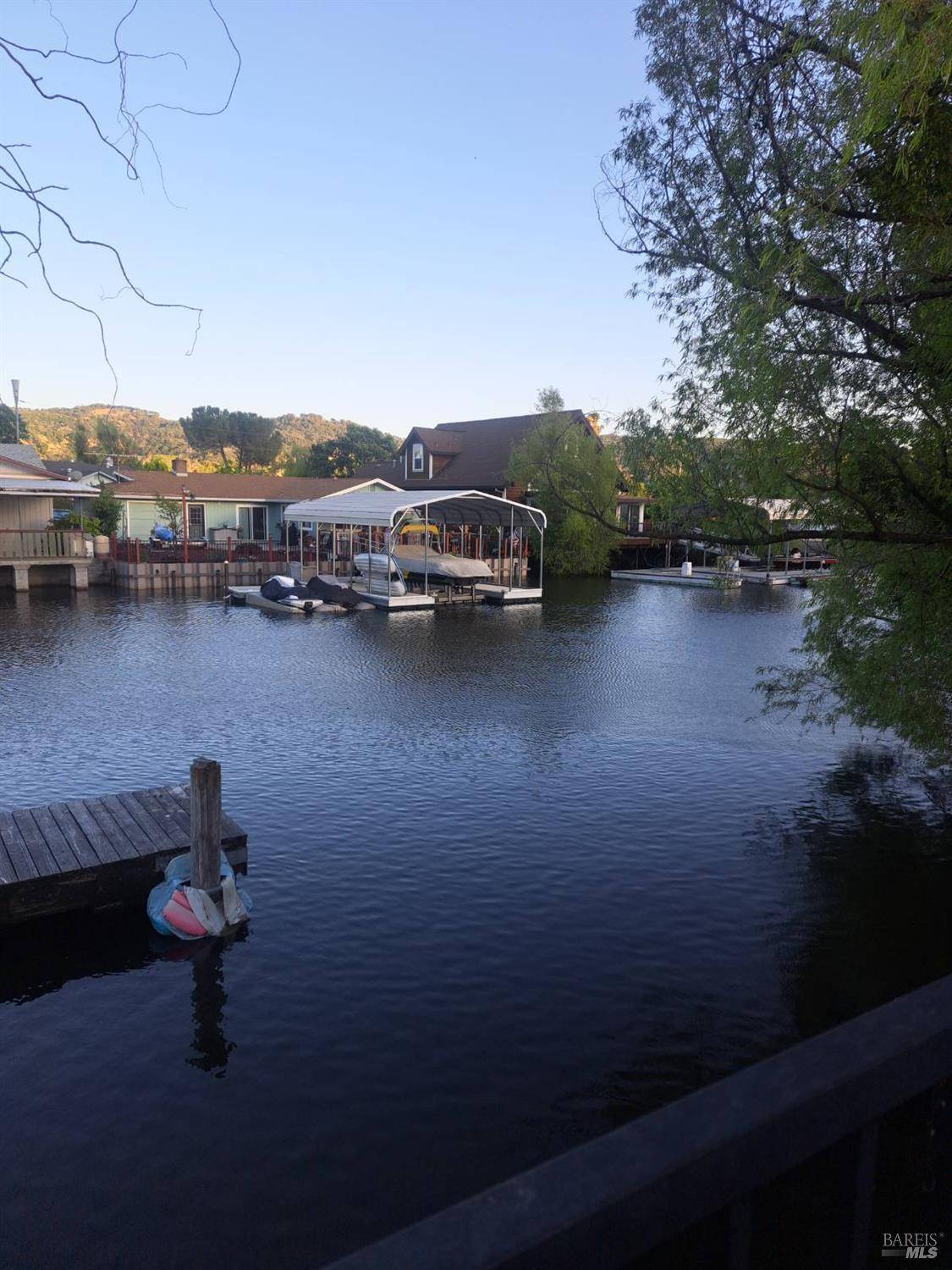 Clearlake Oaks, CA 95423,588 Pebble WAY