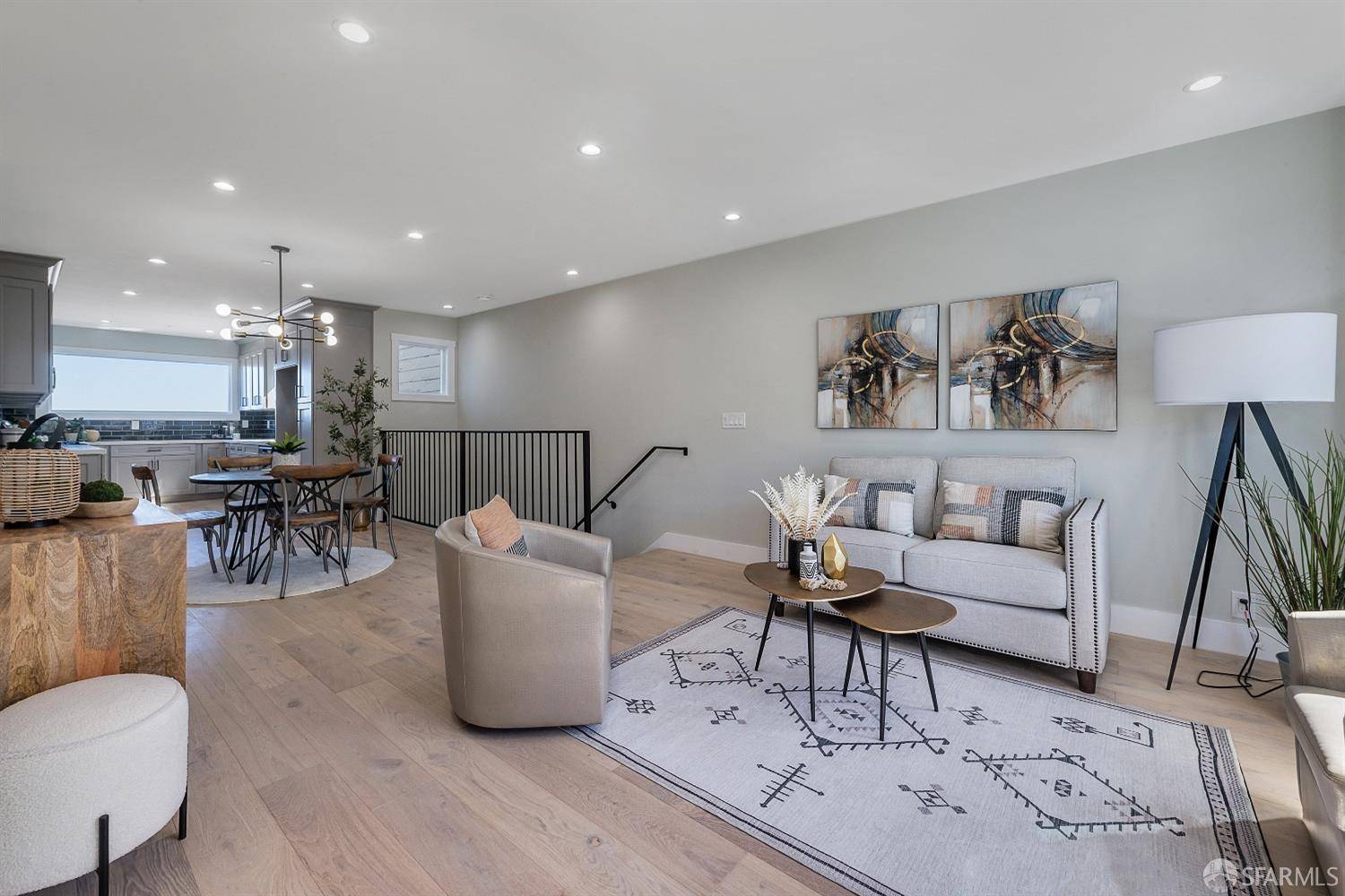 Daly City, CA 94014,84 Shakespeare ST