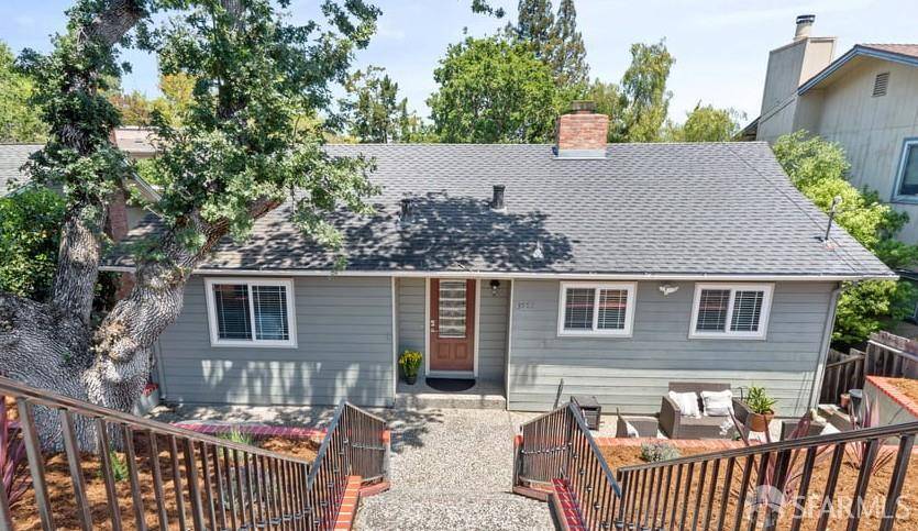 Redwood City, CA 94062,3572 Altamont WAY